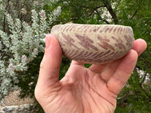 Load image into Gallery viewer, Hohokam Bird Bowl (1100-1300AD)