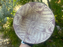 Load image into Gallery viewer, Hohokam Bird Effigy Bowl (1100-1300AD)