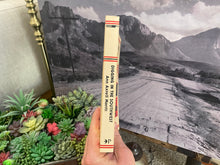 Load image into Gallery viewer, Digging In The Southwest by Ann Axtell Morris (1978 Paperback Edition)